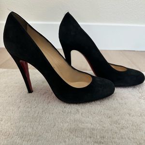 Christian Louboutin Suede Black Pumps